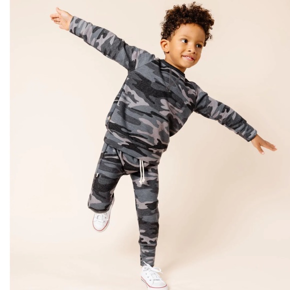 Childhood Clothing Black Camo Pullover Crew and Joggers